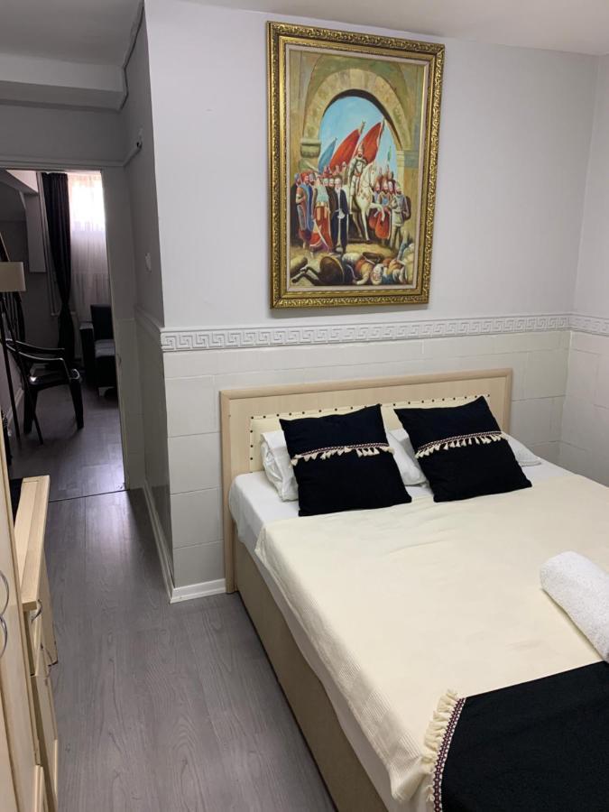 Antik Sofia Hotel Istanbul Exterior photo