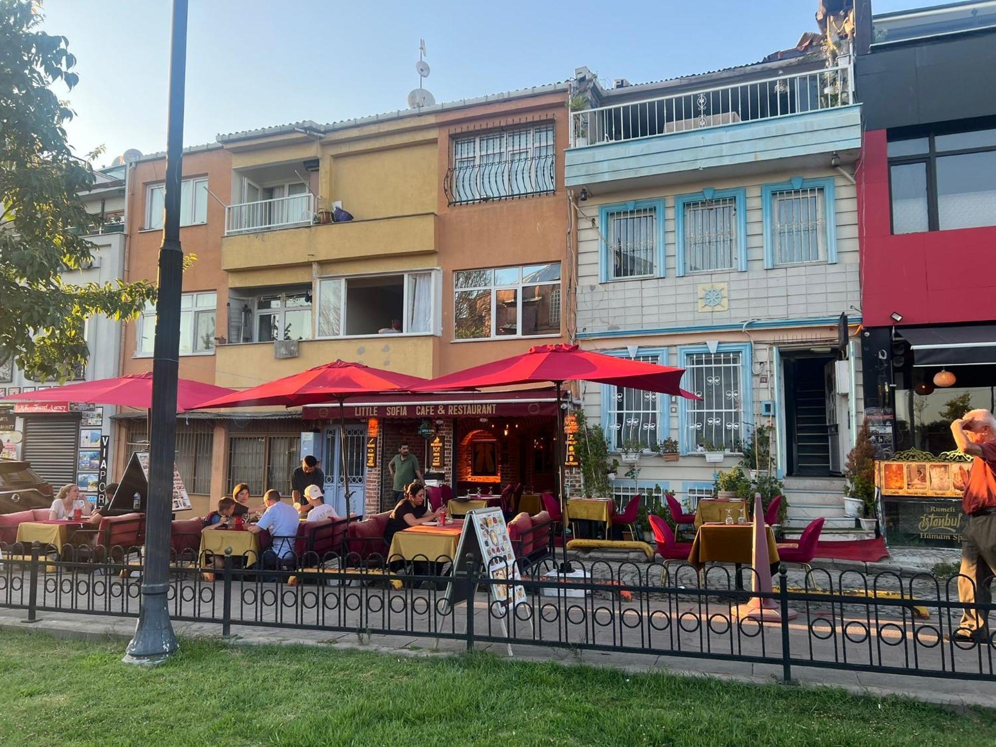 Antik Sofia Hotel Istanbul Exterior photo